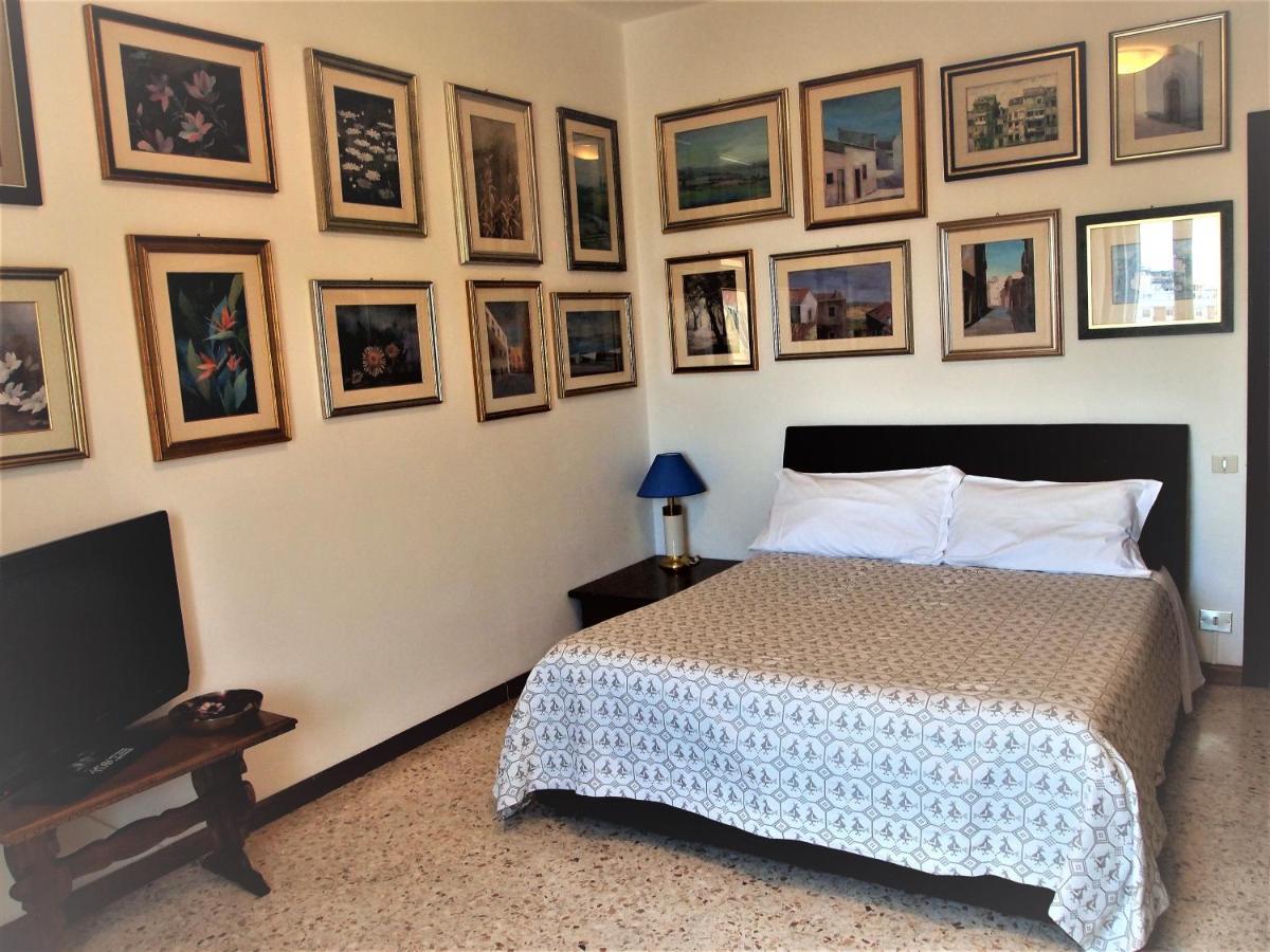 Superpanoramico Panzió Cagliari Kültér fotó